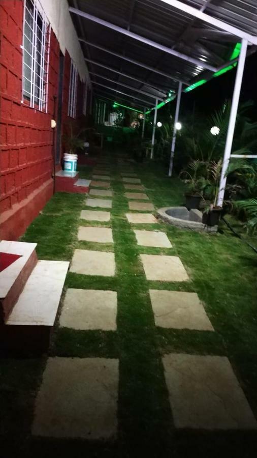 Vamoose Malvan Katta Satara Luaran gambar